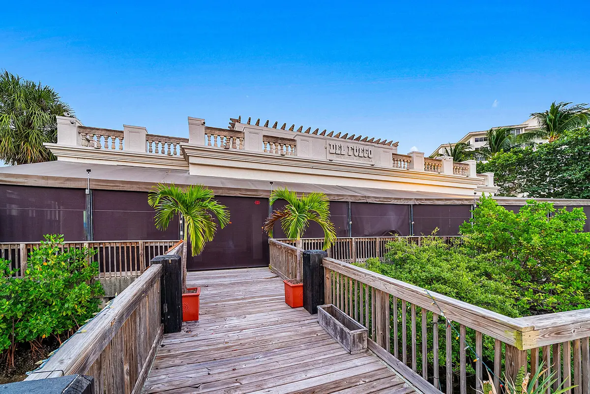 007-900EastAtlanticAvenue-DelrayBeach-FL at 900 E Atlantic Avenue 22, Delray Beach