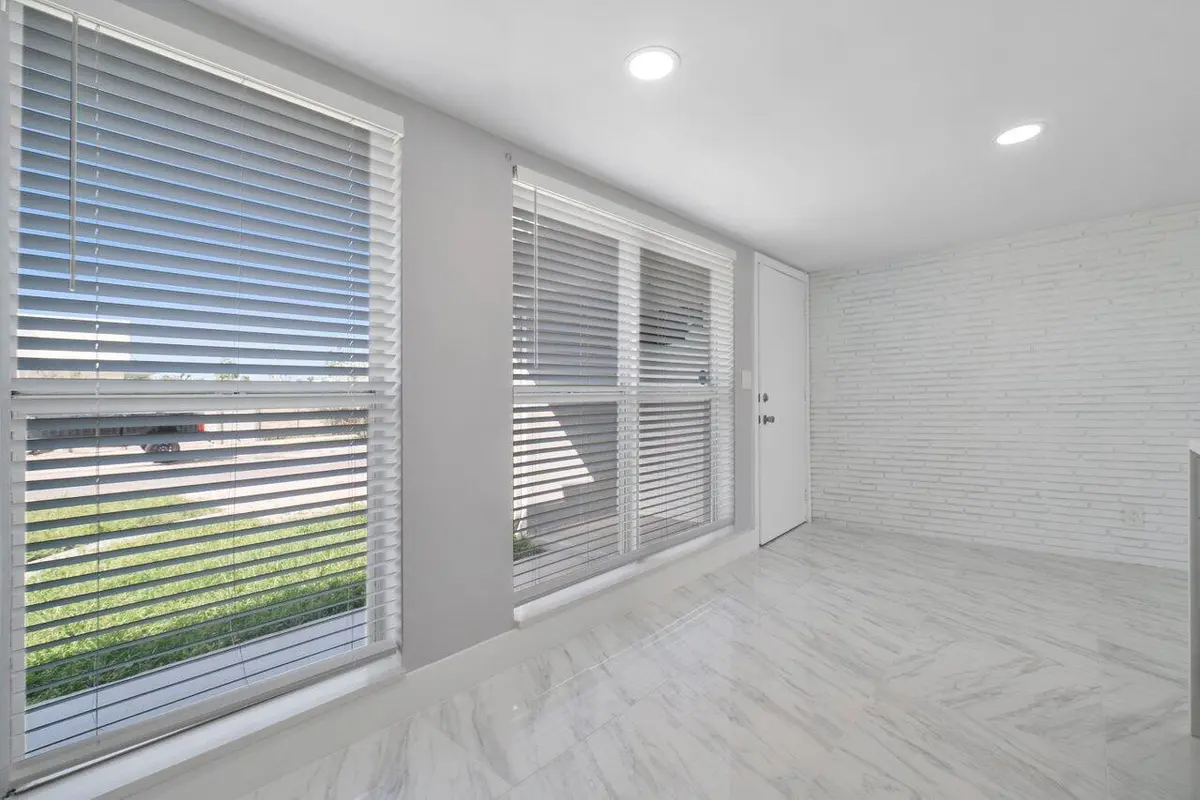 038-708Northeast23rdAvenue-PompanoBeach- at 708-710 NE 23rd Avenue, Pompano Beach