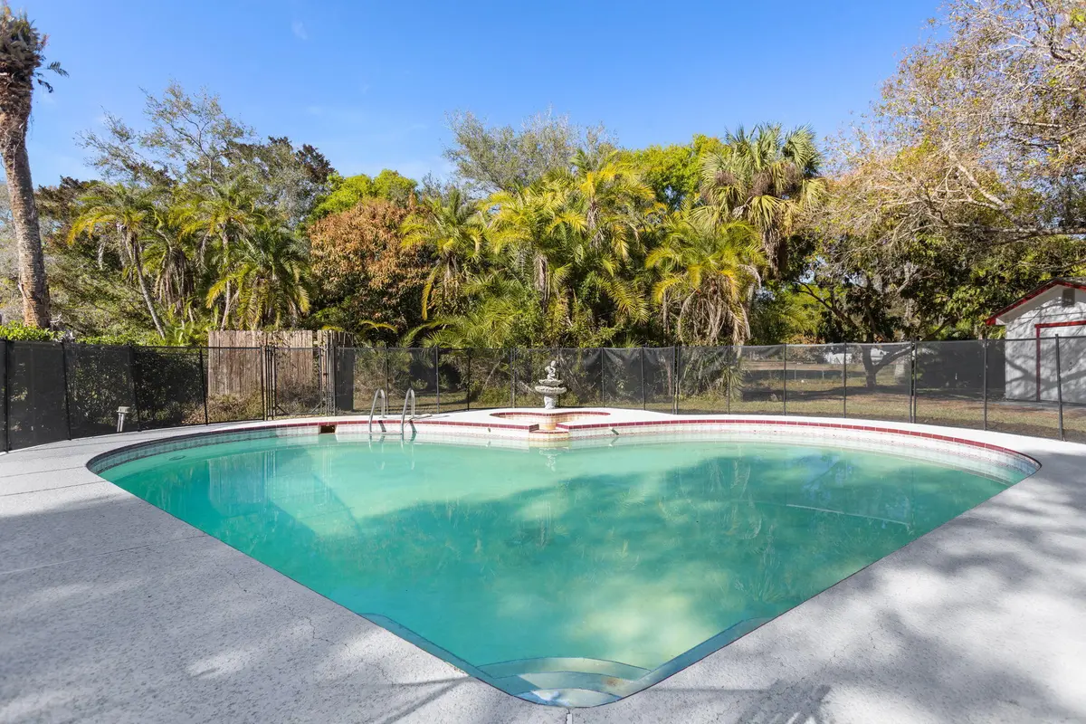 25-web-or-mls-0V8A6961 at 2902 Grove Drive, Fort Pierce