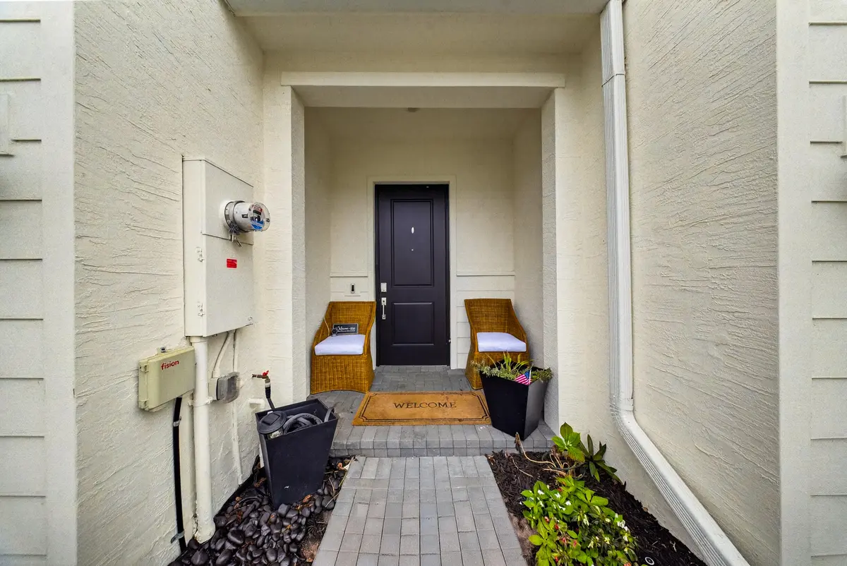 6_dsc09917-edit at 656 SE Lake Falls Street, Port St. Lucie