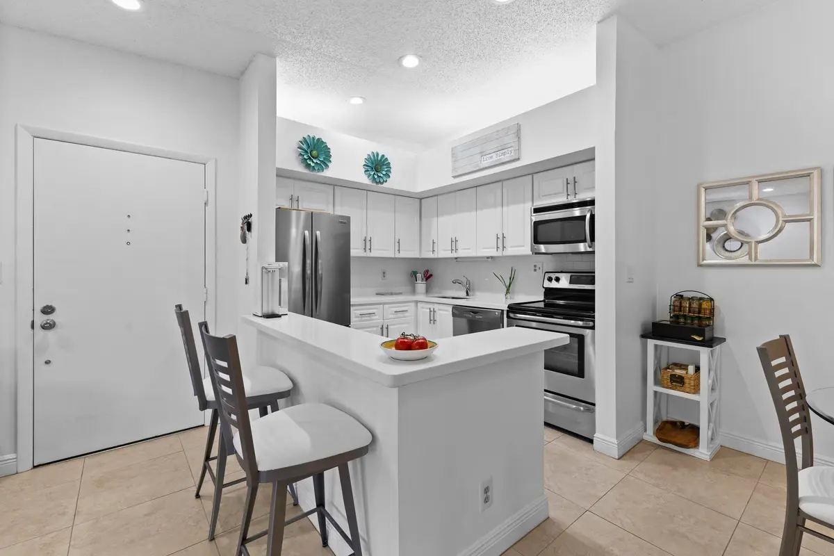 08-424A4591 at 15492 Lakes Of Delray Boulevard 203, Delray Beach