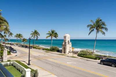 100 Worth Avenue 310, Palm Beach – sold