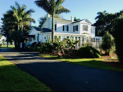 2271 Bacom Point Road, Pahokee – sold