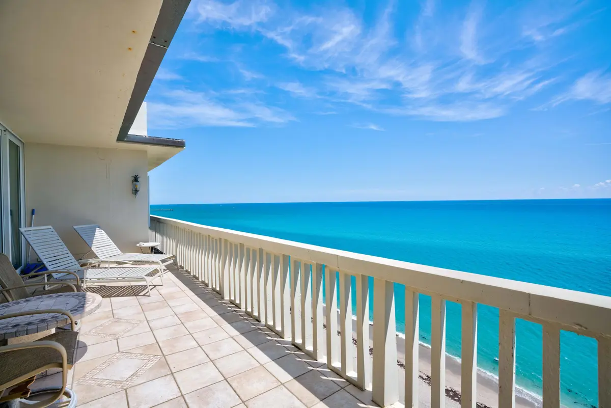 34__mlp0673_4_5_6_7 at 840 Ocean Drive Ph-c, Juno Beach