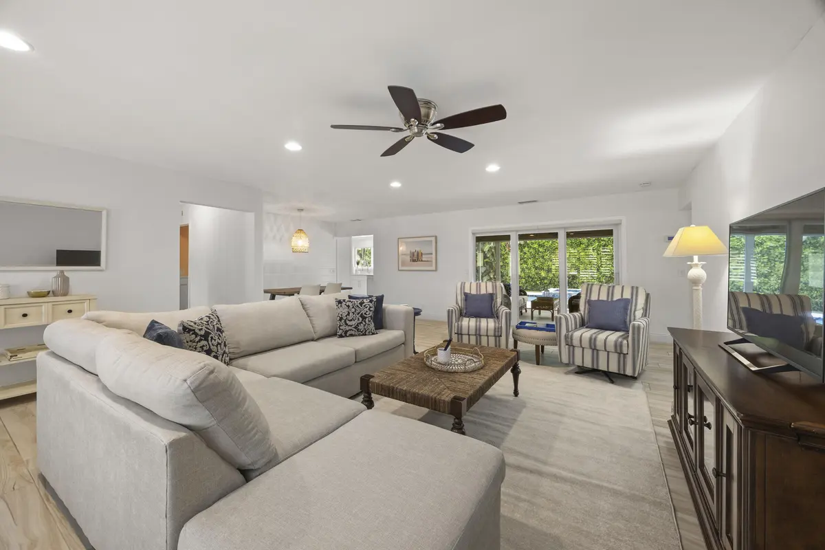 5_8p3a6374 at 52 Pinehill Trail, Tequesta