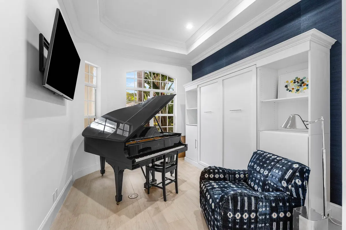 009-132PembrokeDrive-PalmBeachGardens-FL at 132 Pembroke Drive, Palm Beach Gardens