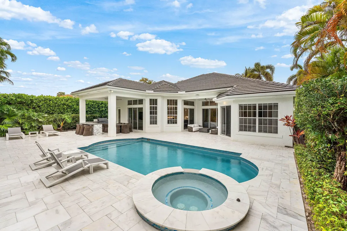 063-132PembrokeDrive-PalmBeachGardens-FL at 132 Pembroke Drive, Palm Beach Gardens