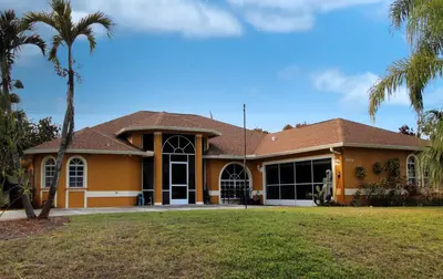 3410 SE Hart Circle, Port St. Lucie – sold
