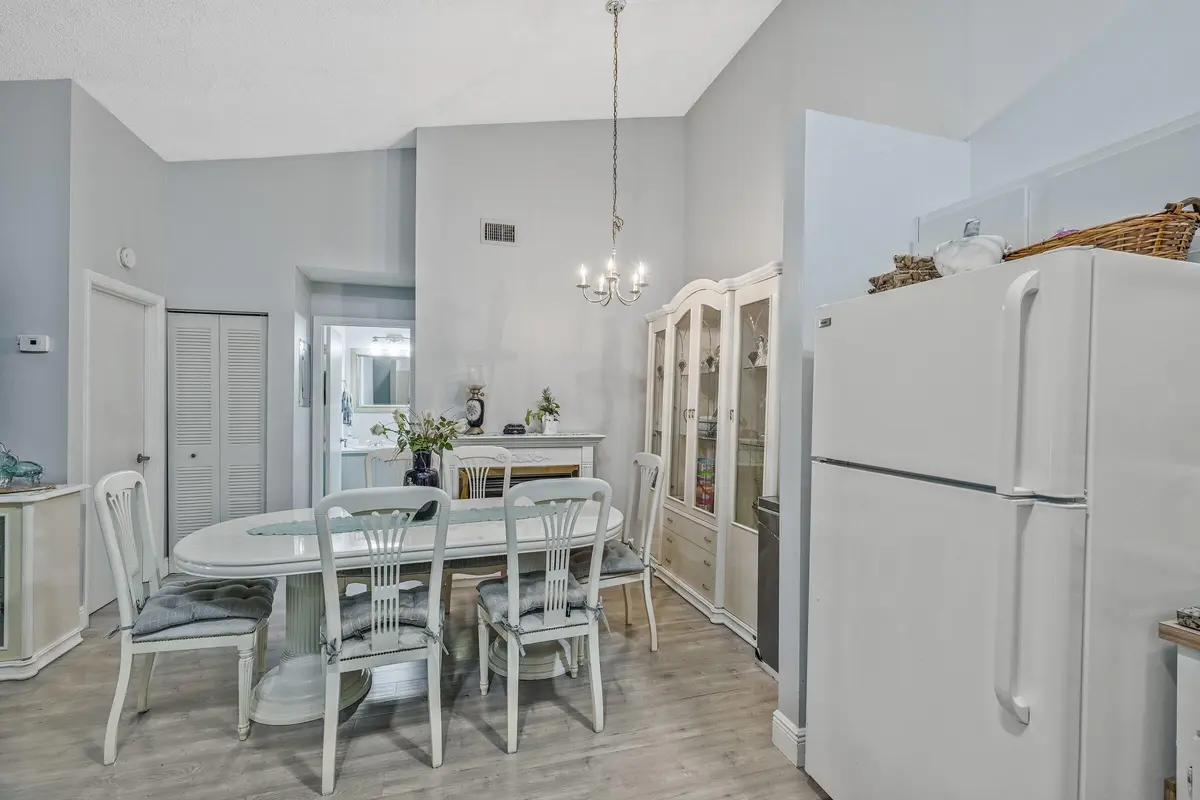 6544 Chasewood Drive Unit 5H-8 at 6544 Chasewood Drive H, Jupiter