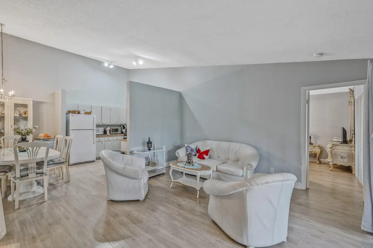 6544 Chasewood Drive Unit 5H-3 at 6544 Chasewood Drive H, Jupiter