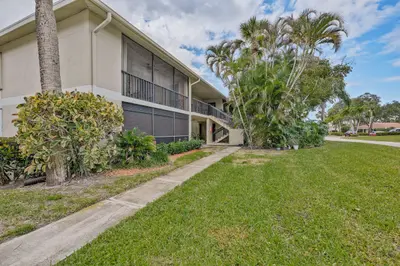 6544 Chasewood Drive H, Jupiter – Condominium for sale