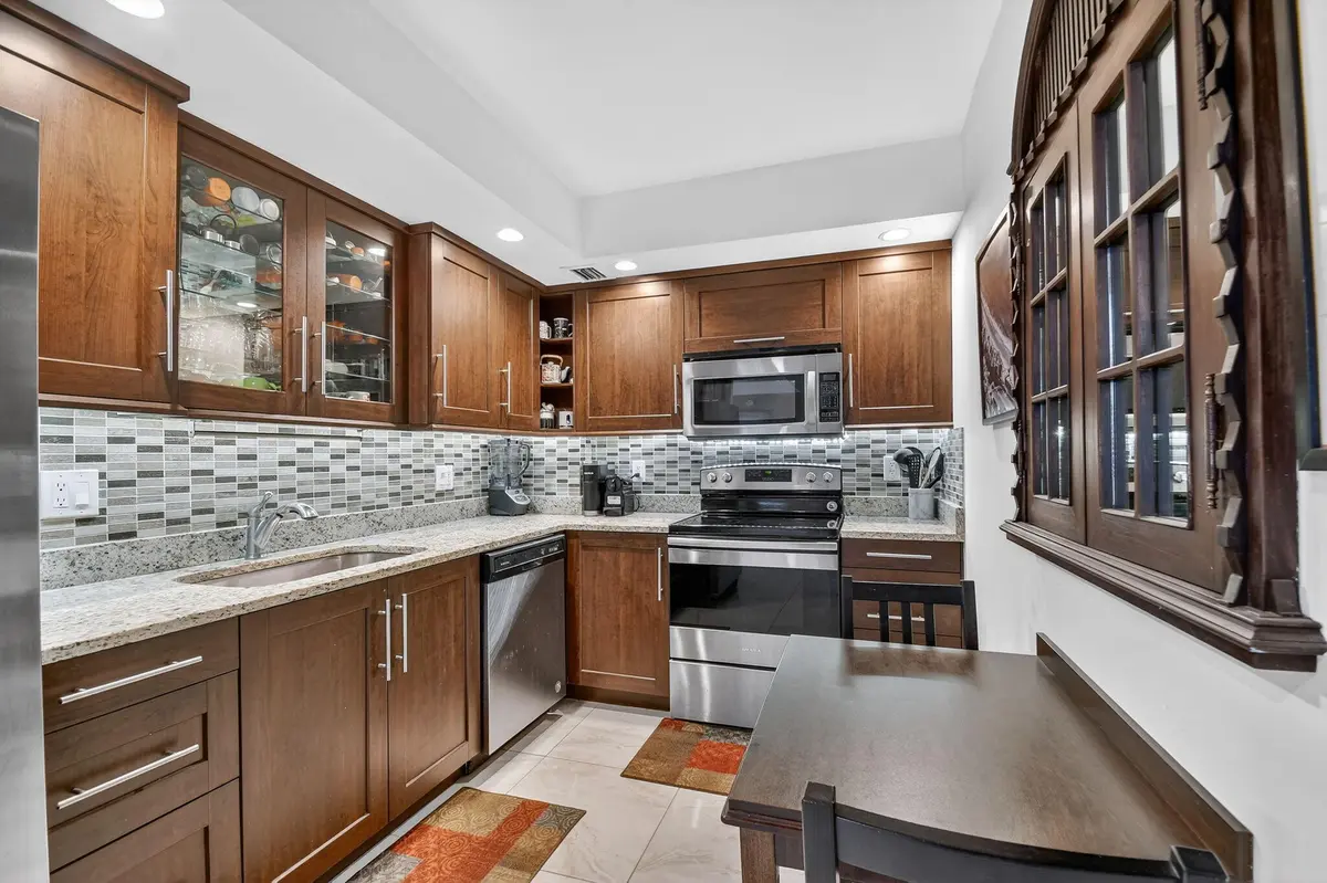7-web-or-mls-DSC_7319 at 3450 S Ocean Boulevard 423, Palm Beach