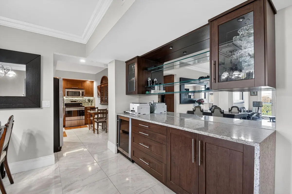 10-web-or-mls-DSC_7334 at 3450 S Ocean Boulevard 423, Palm Beach