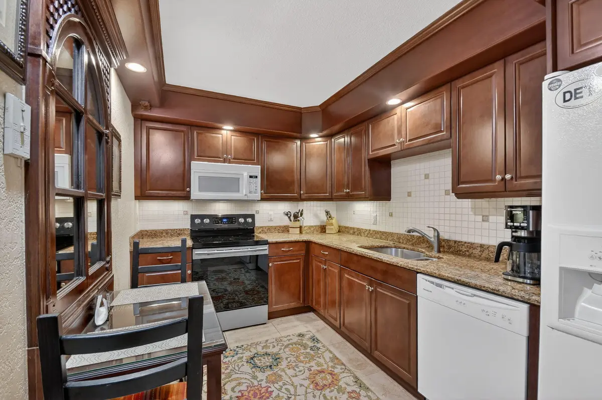 10-web-or-mls-DSC_7171 at 3450 S Ocean Boulevard 520, Palm Beach