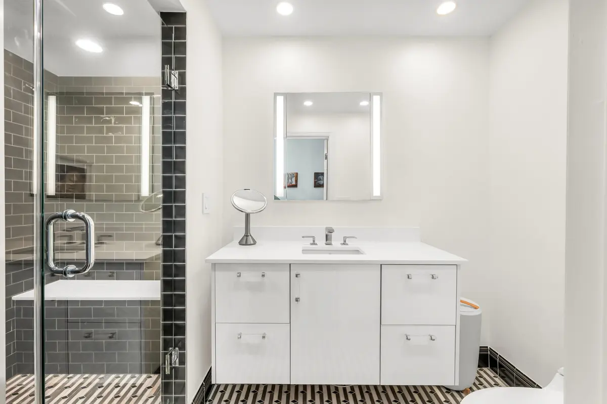 6110-29 at 300 SE 5th Avenue 6110, Boca Raton