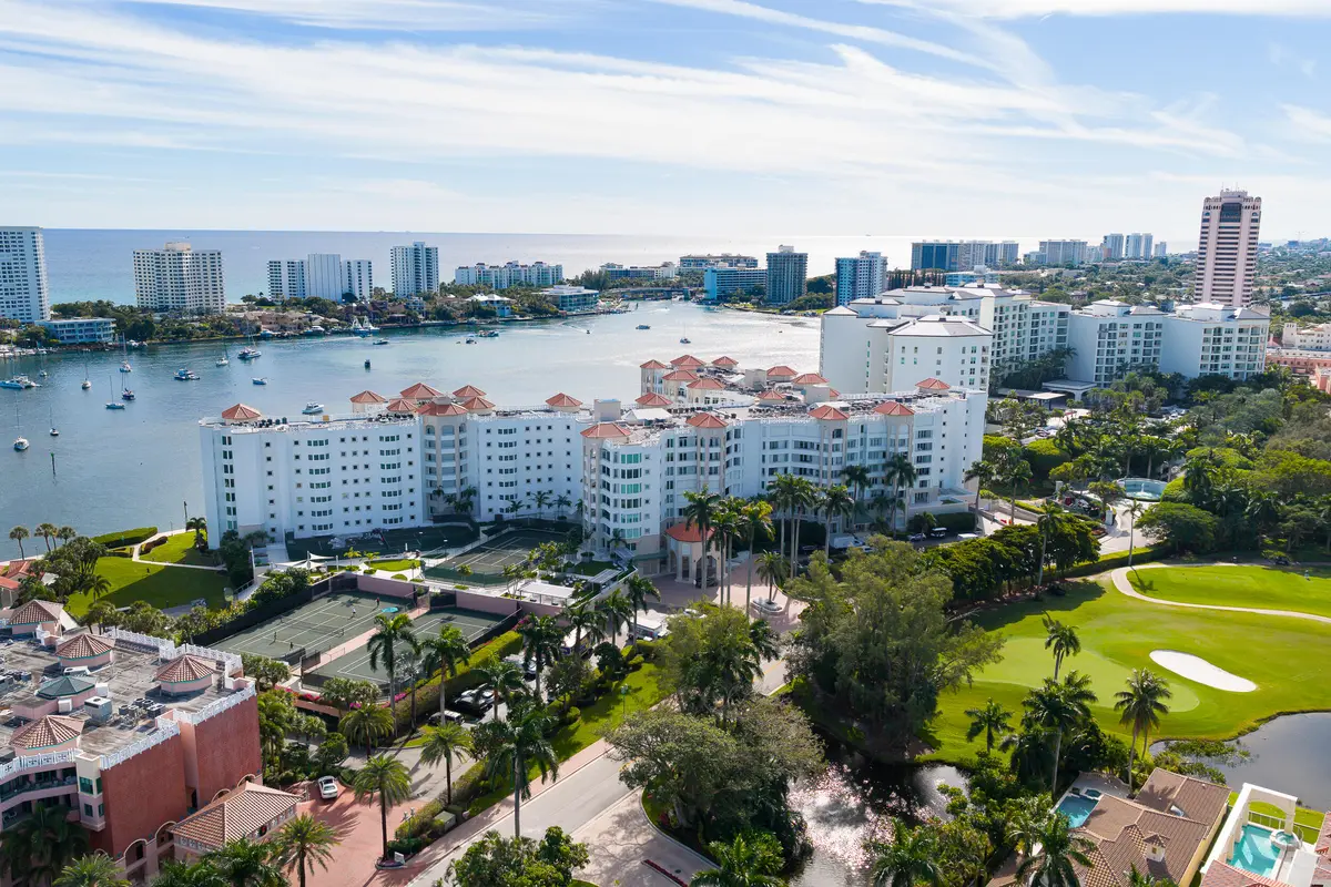 photo-31 at 300 SE 5th Avenue 6110, Boca Raton