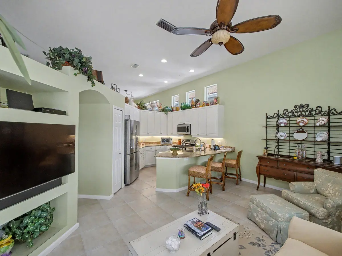 16-web-or-mls-013 at 207 Sunset Bay Court, Palm Beach Gardens