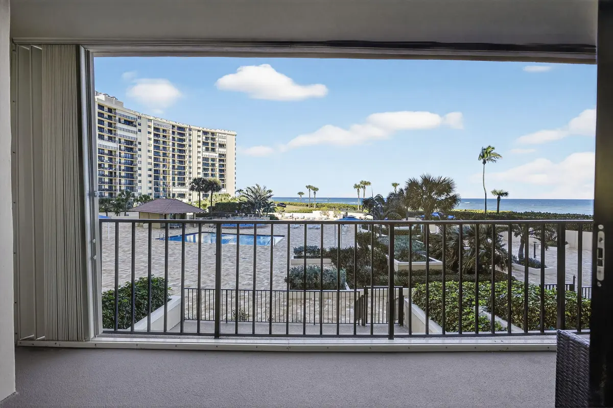 39-web-or-mls-_MLP7467 at 100 Ocean Trail Way 204, Jupiter