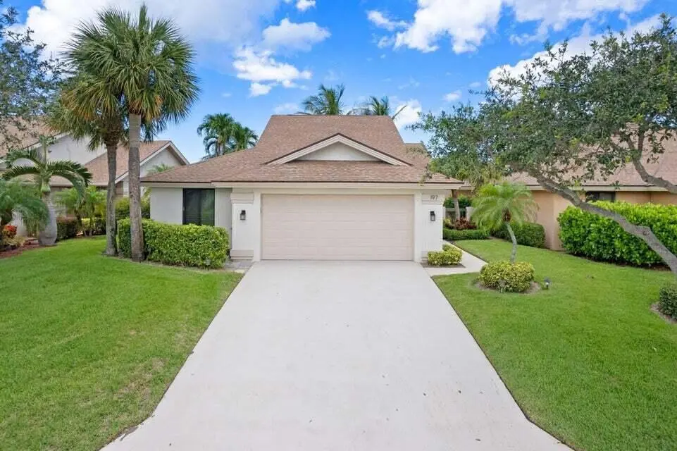 WELCOME at 197 Ridge Road, Jupiter