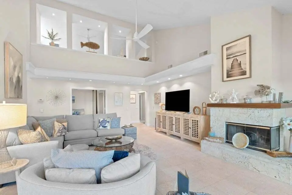 working fireplace at 197 Ridge Road, Jupiter