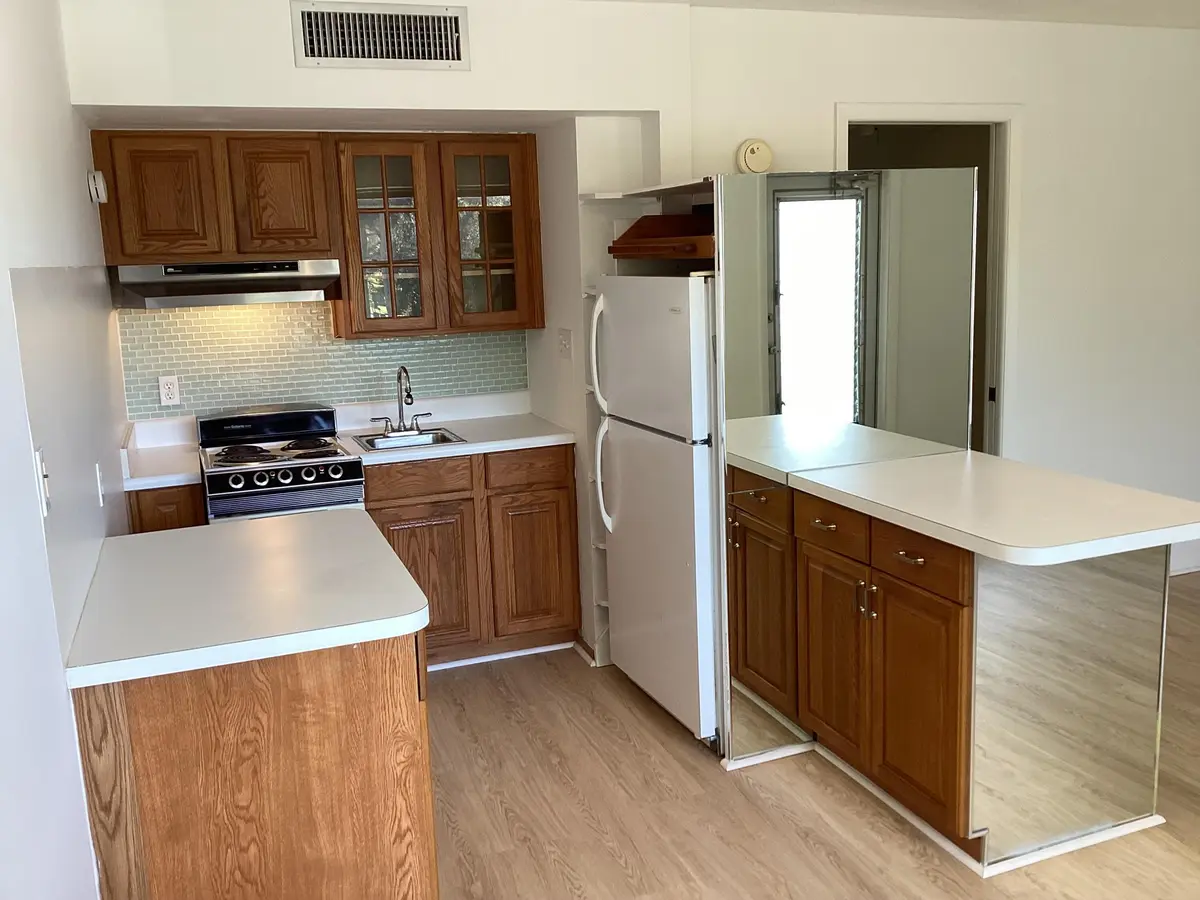 IMG_0571 at 1200 Colonnades Drive 202, Fort Pierce
