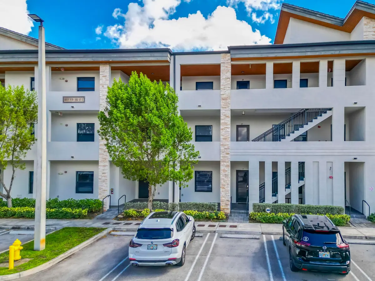 Exterior at 8015 NW 104th Avenue 6, Doral