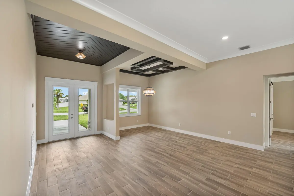 2401 River Branch Drive, Fort Pierce, FL – photo 5