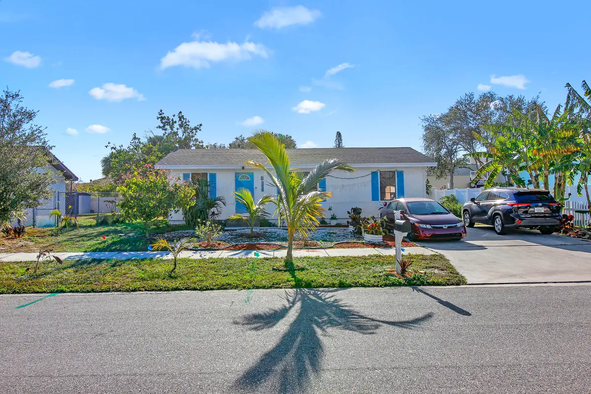 _MG_2324 at 300 Elaine Circle, West Palm Beach