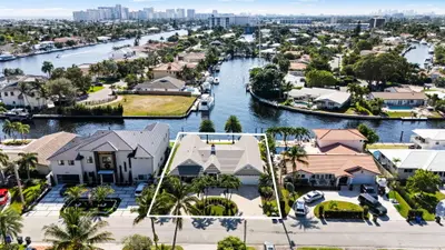 3200 NE 56th Court, Fort Lauderdale – sold