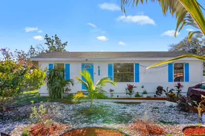 300 Elaine Circle, West Palm Beach – sold