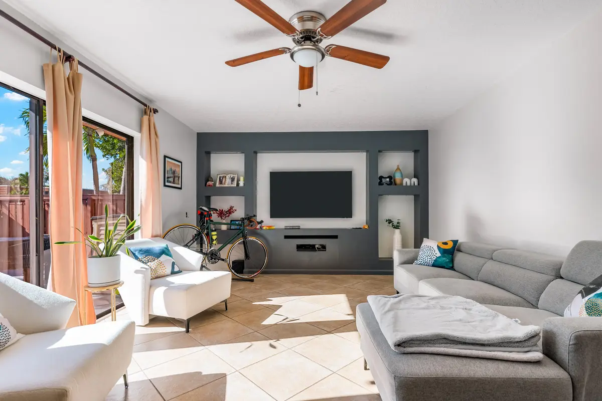 Clean Design at 2889 SW 11th Place, Deerfield Beach