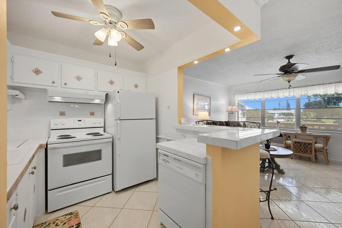 12_ra1_3948 at 47 Berkshire B Crescent B, West Palm Beach