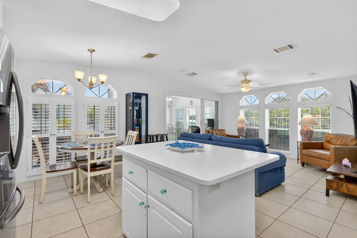 17-web-or-mls-5P1A0232 at 5367 Montego Circle, Hutchinson Island