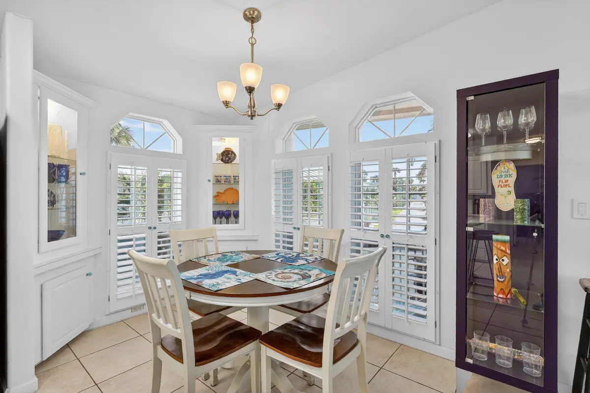 21-web-or-mls-5P1A0205 at 5367 Montego Circle, Hutchinson Island