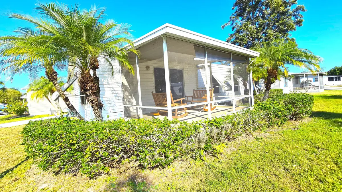 Screened Lanai at 5680 Hemingway Court 15, Fort Pierce