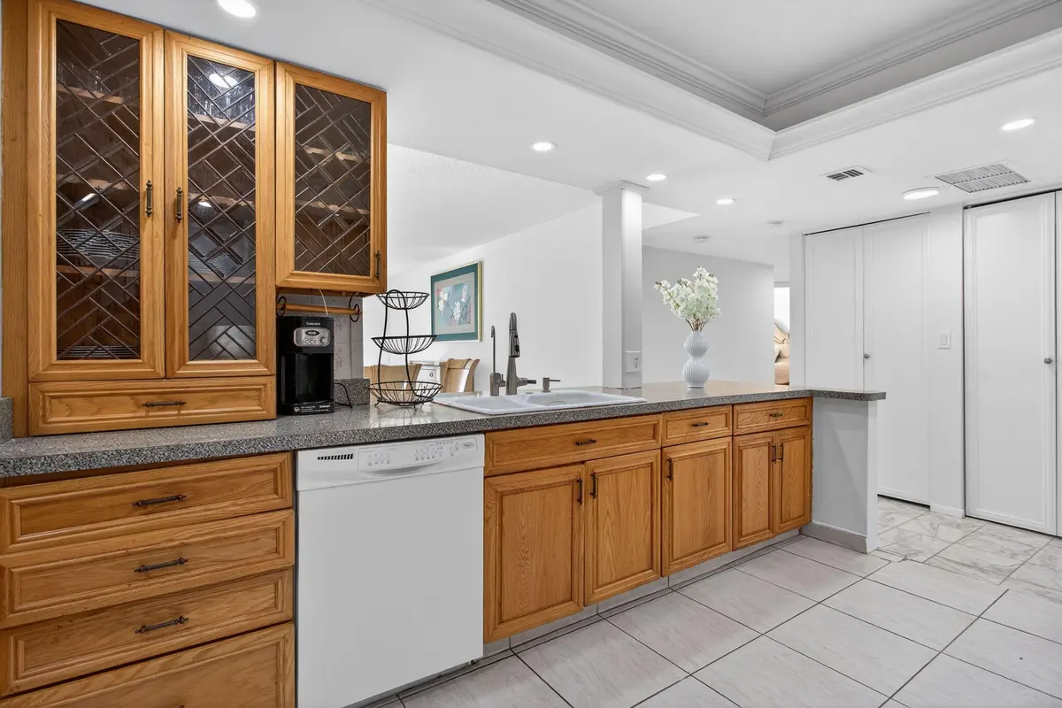 22-web-or-mls-1147-3722 at 1147 Hillsboro Mile 908, Hillsboro Beach