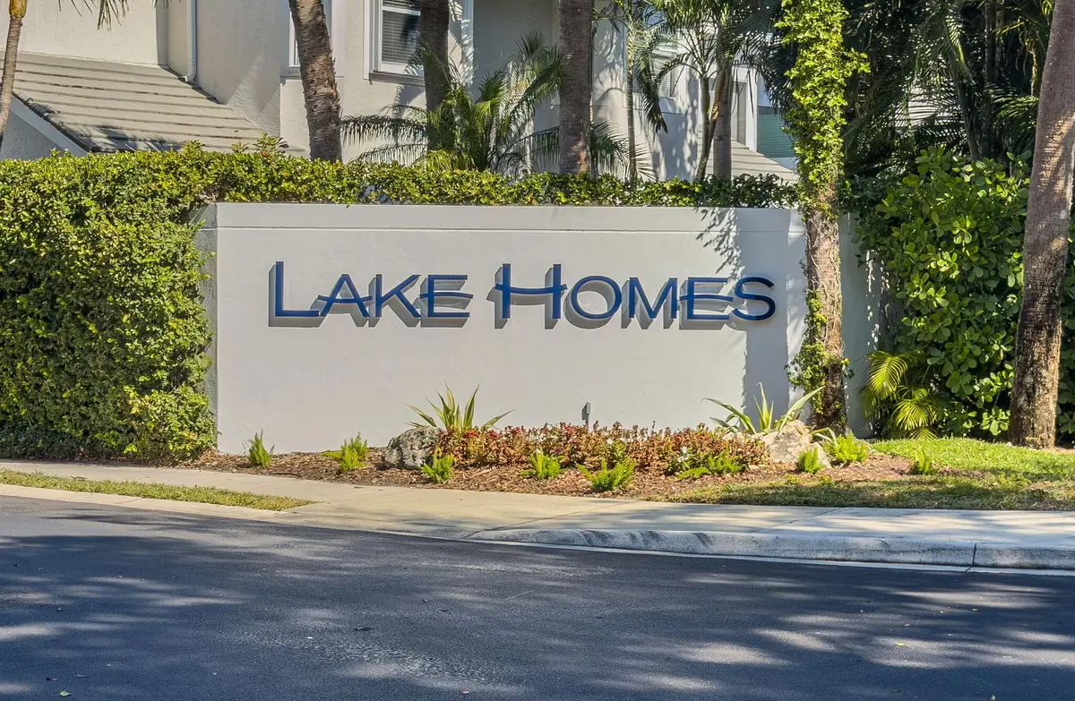 new signage at 3057 Genoa Lane, Jupiter
