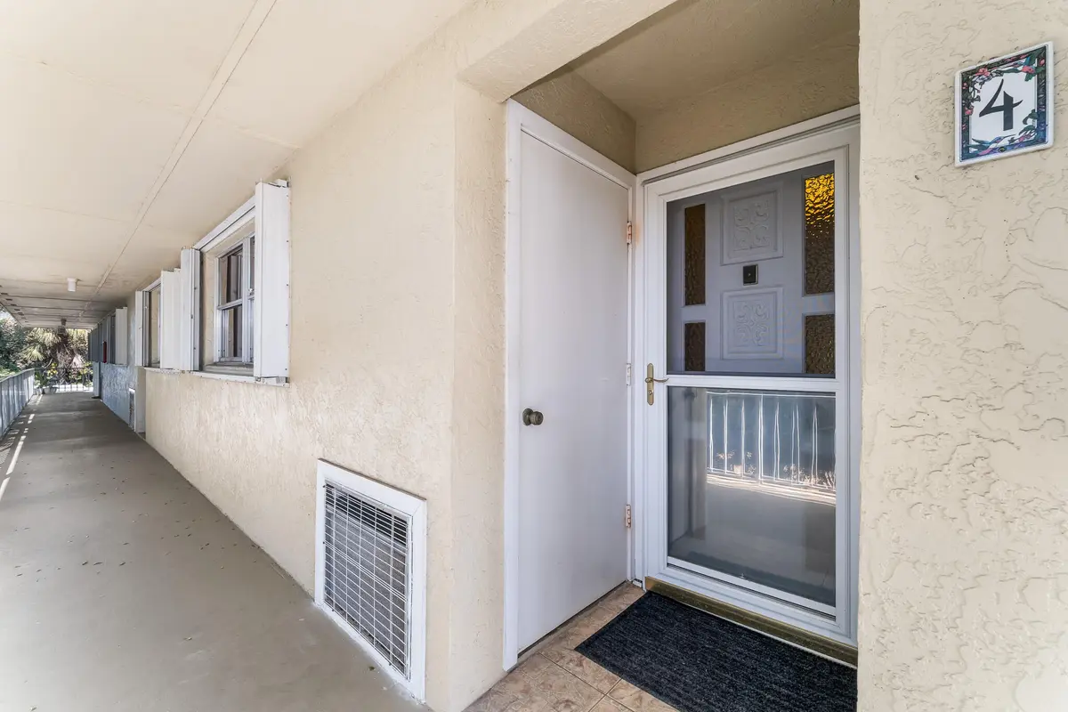 File.3 Front Door at 939 NW 11th Terrace 04, Stuart