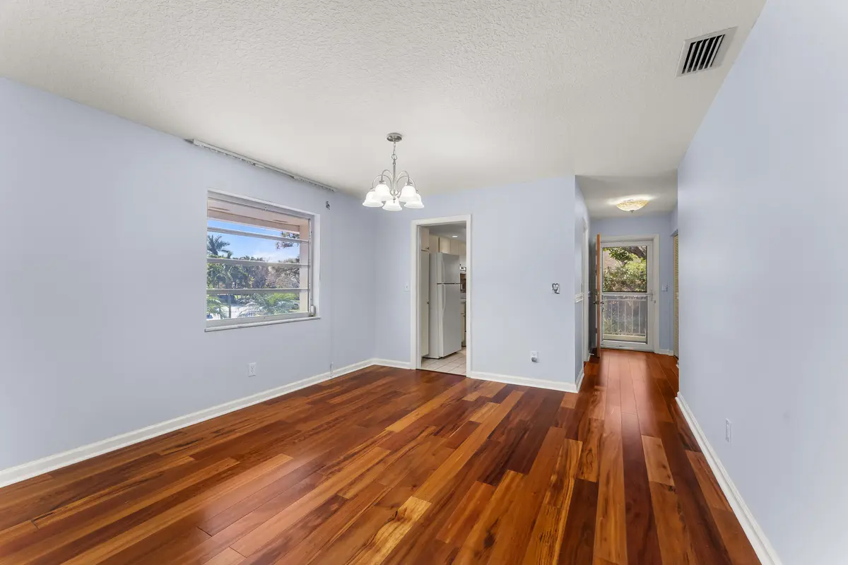 File.4 Facing Entry at 939 NW 11th Terrace 04, Stuart