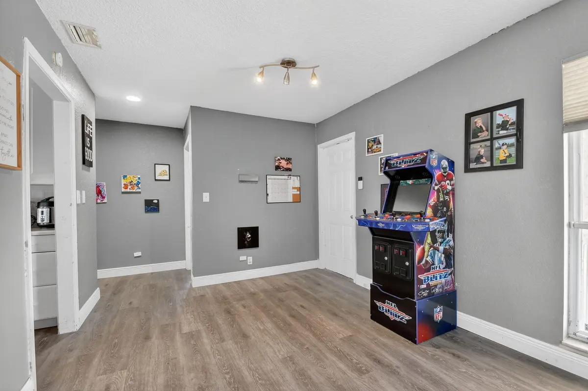 Entry way area at 1321 Wyndcliff Drive, Wellington