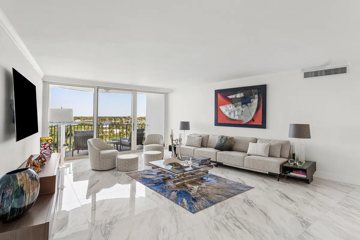 011-2295SouthOceanBoulevard-714-PalmBeac at 2295 S Ocean Boulevard 714, Palm Beach
