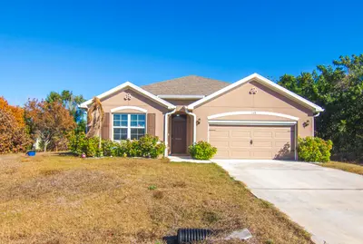 108 Tracy Drive, Sebastian – sold