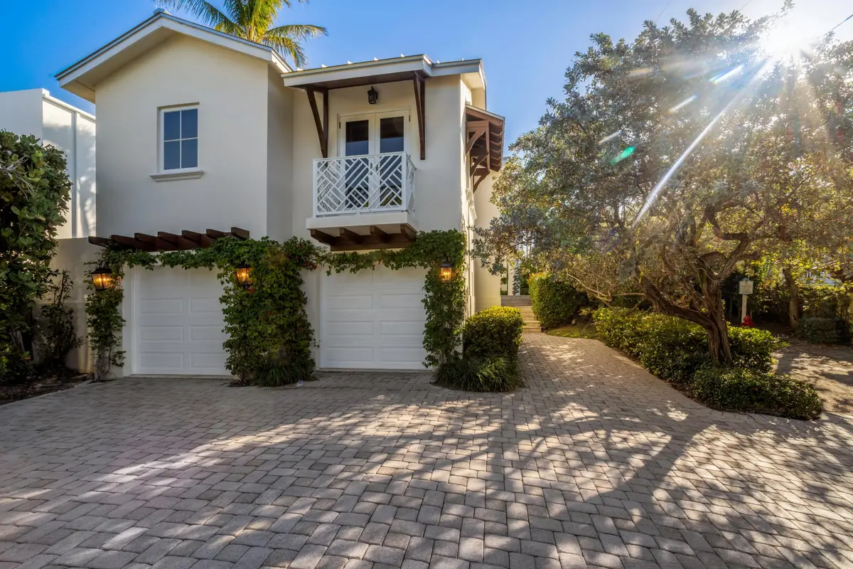 mls_FRONT_ANGLE_EB at 6201 N Ocean Boulevard, Ocean Ridge