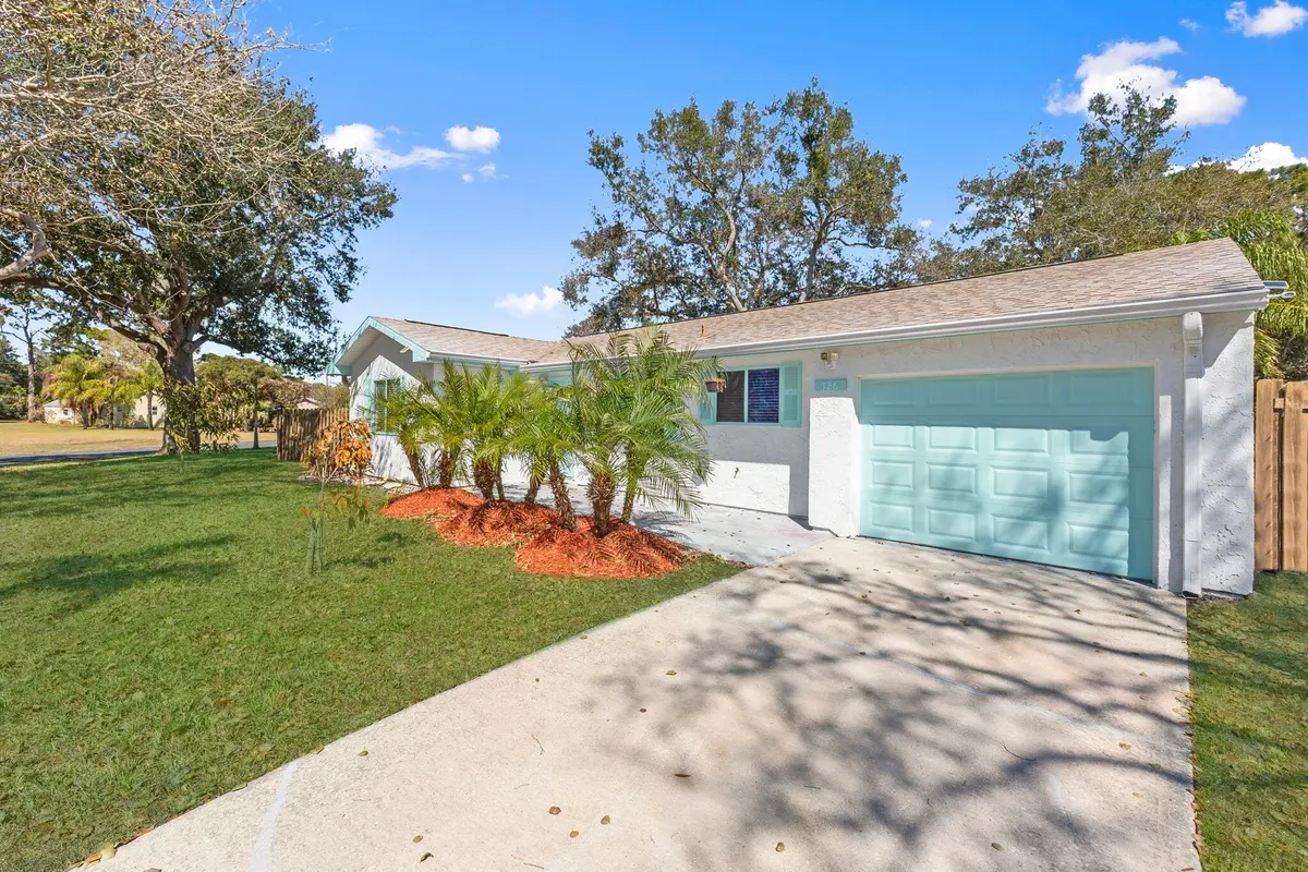 7-web-or-mls-DSC05689 at 126 Ormond Court, Sebastian