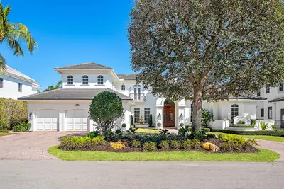 2310 W Silver Palm Road, Boca Raton – Single Family Residence for sale