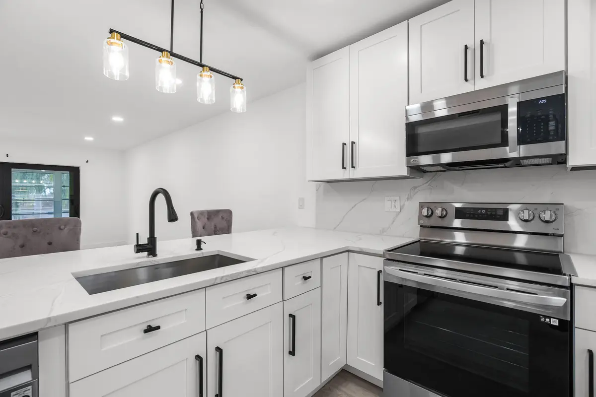 kitchen at 5 Abbey Lane 207, Delray Beach