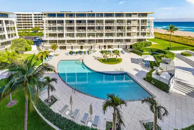 2600 S Ocean Boulevard 403s, Palm Beach – sold