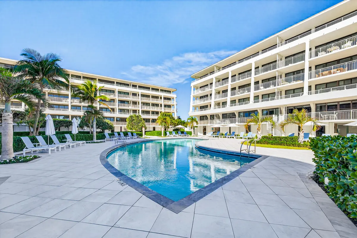 045-2600SouthOceanBoulevard-PalmBeach-FL at 2600 S Ocean Boulevard 403s, Palm Beach