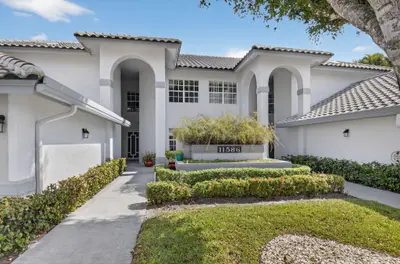 11586 Briarwood Circle 1, Boynton Beach – sold