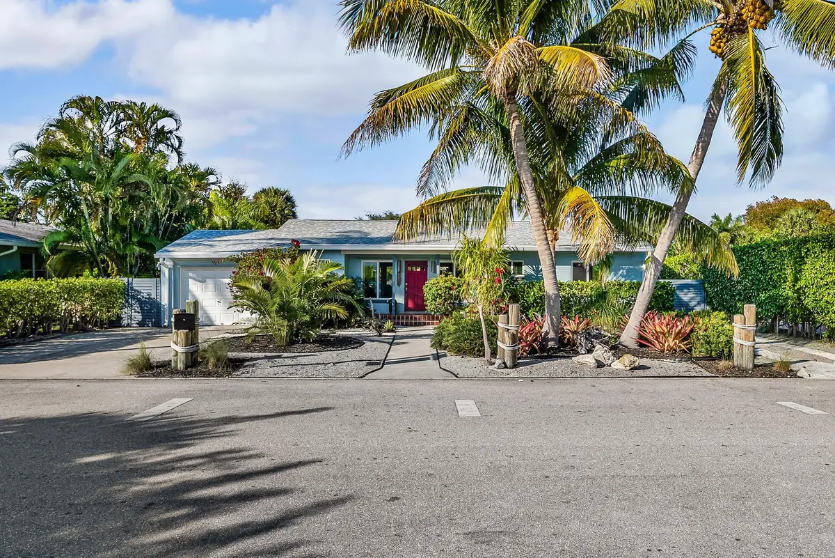 002-164BrynMawrDrive-LakeWorthBeach-FL-3 at 164 Bryn Mawr Drive, Lake Worth Beach